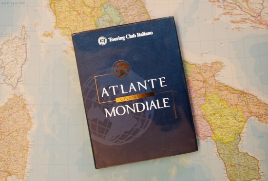 CURIOUSdesign - Touring Club - Atlante Mondiale